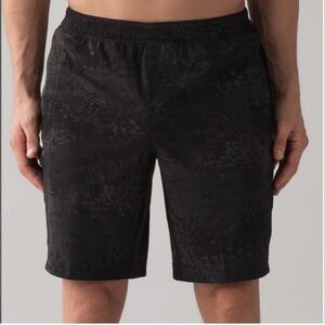Lululemon Pace Breaker Short 9"